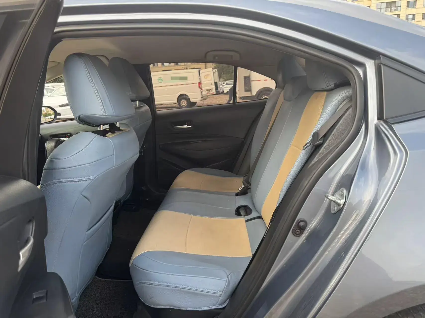 2022 TOYOTA COROLLA thumbnail 4