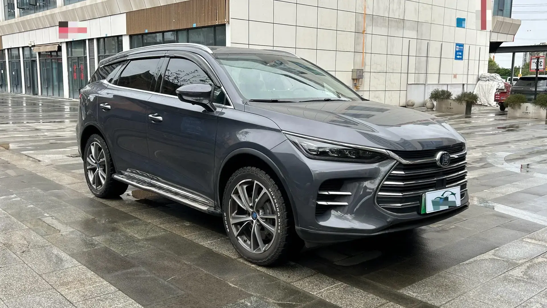 2018 BYD TANG thumbnail 2