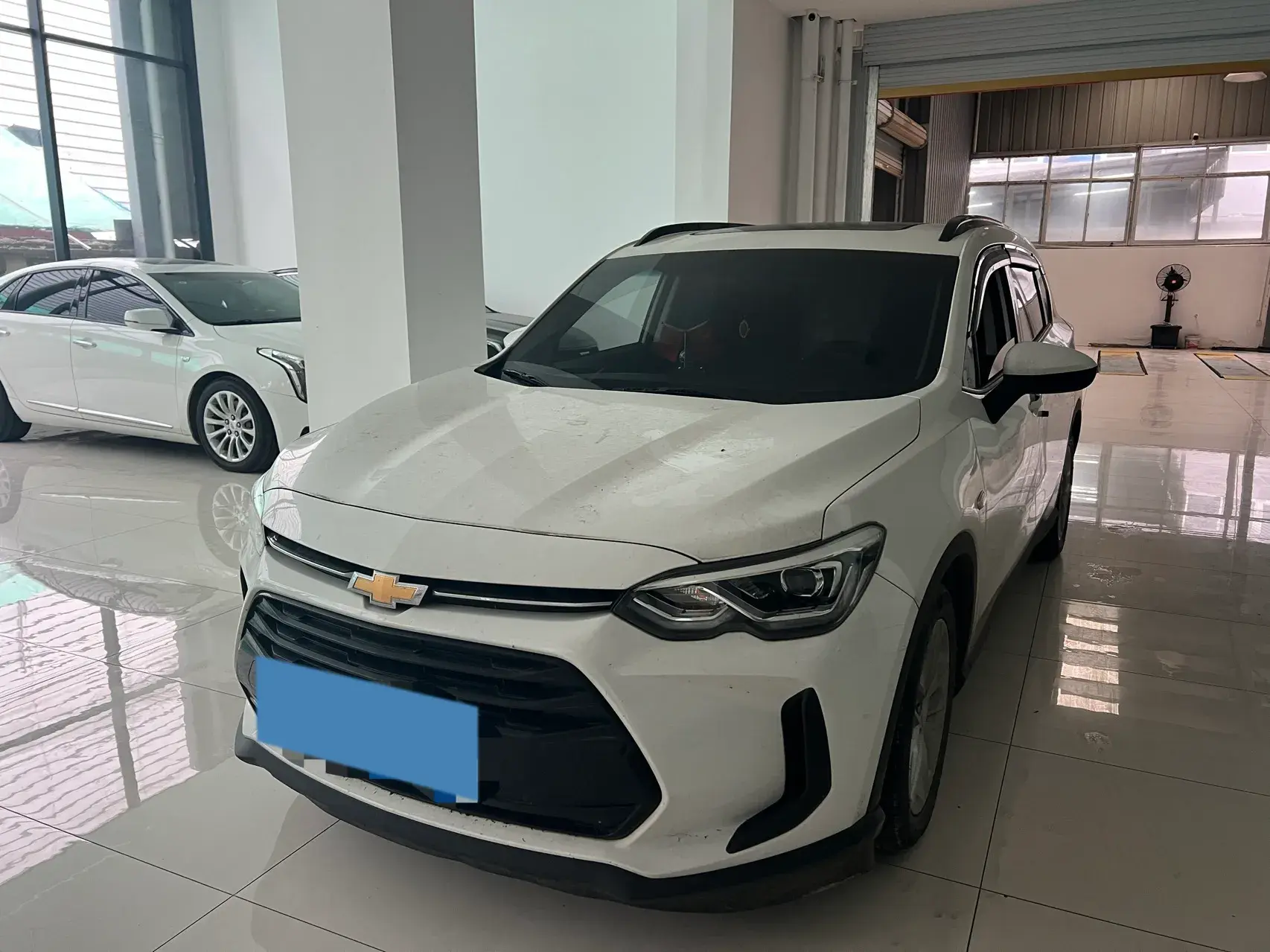 2020 CHEVROLET ORLANDO view 1