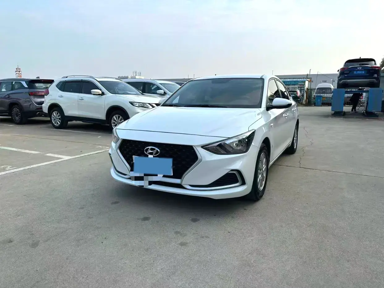 2017 HYUNDAI CELESTA view 1