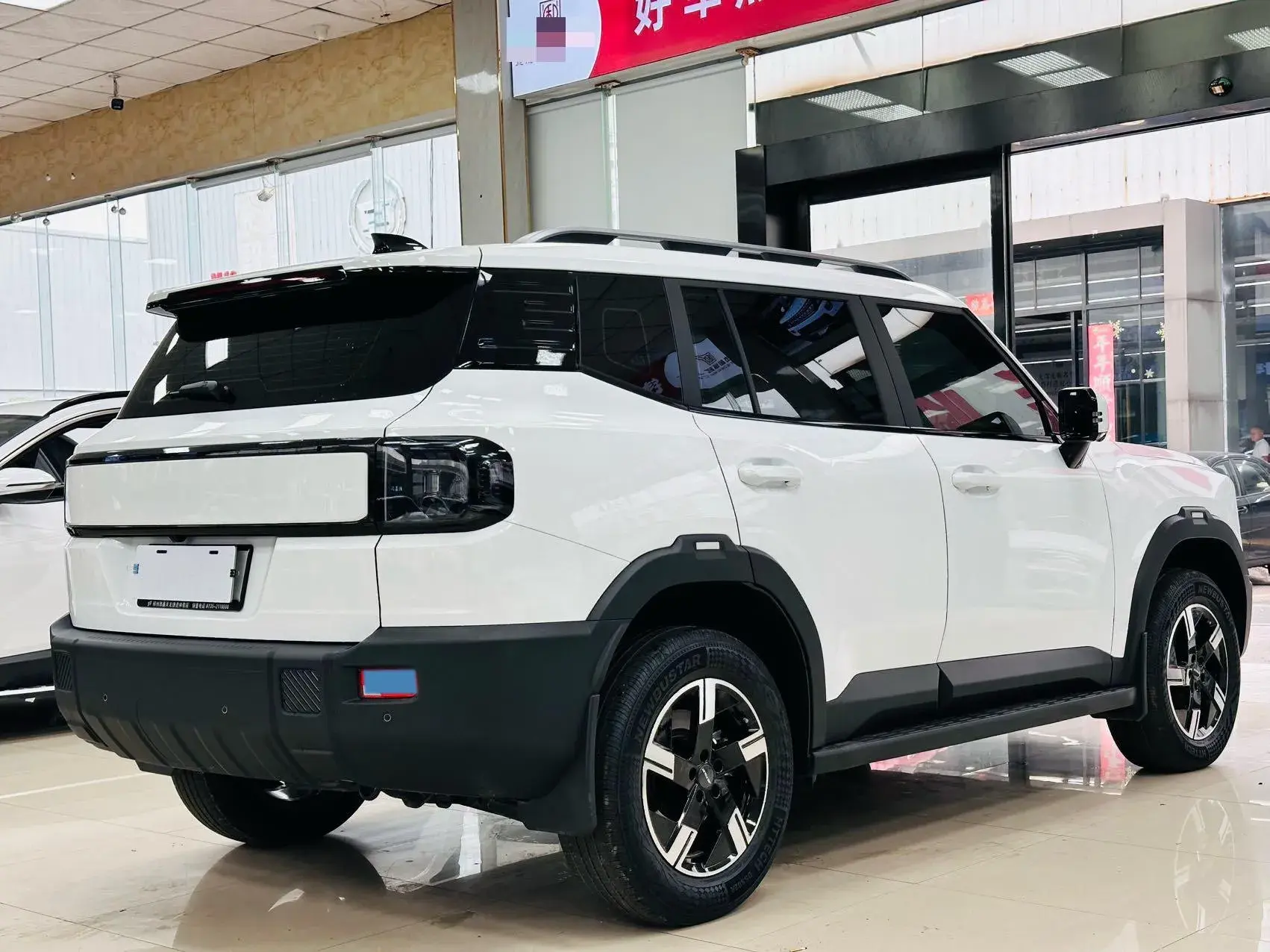 2025 JETOUR FREEMAN thumbnail 4