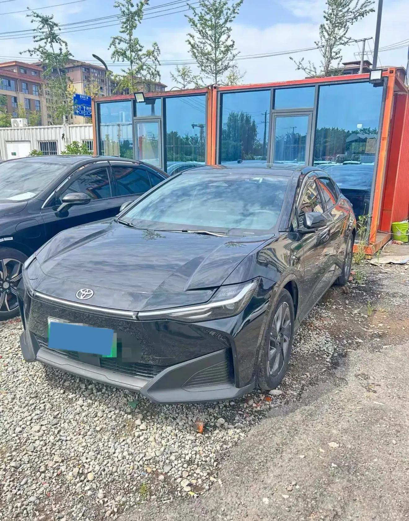 2024 TOYOTA BZ3 thumbnail 2