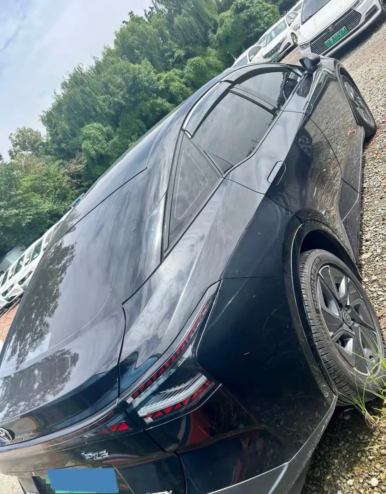 2024 TOYOTA BZ3 thumbnail 3