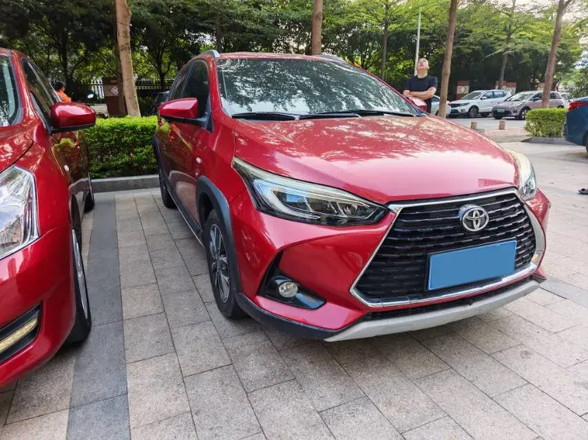 2020 TOYOTA YARIS thumbnail 3