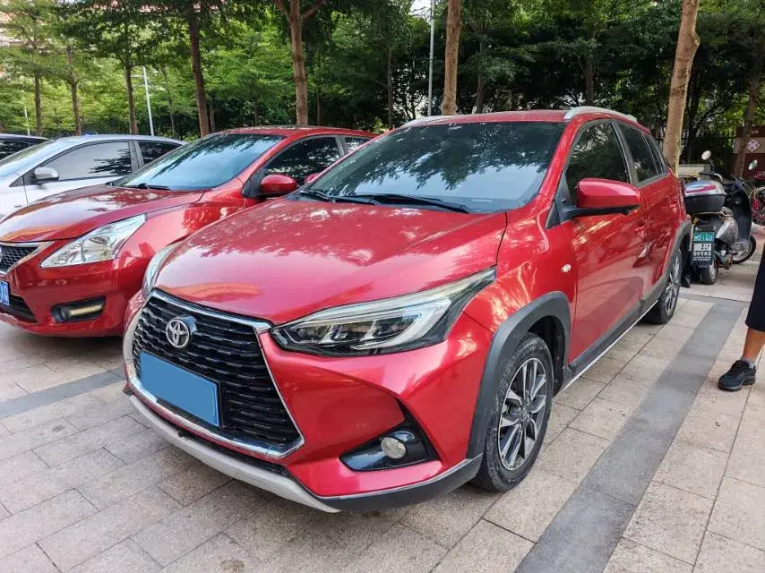 2020 TOYOTA YARIS view 1