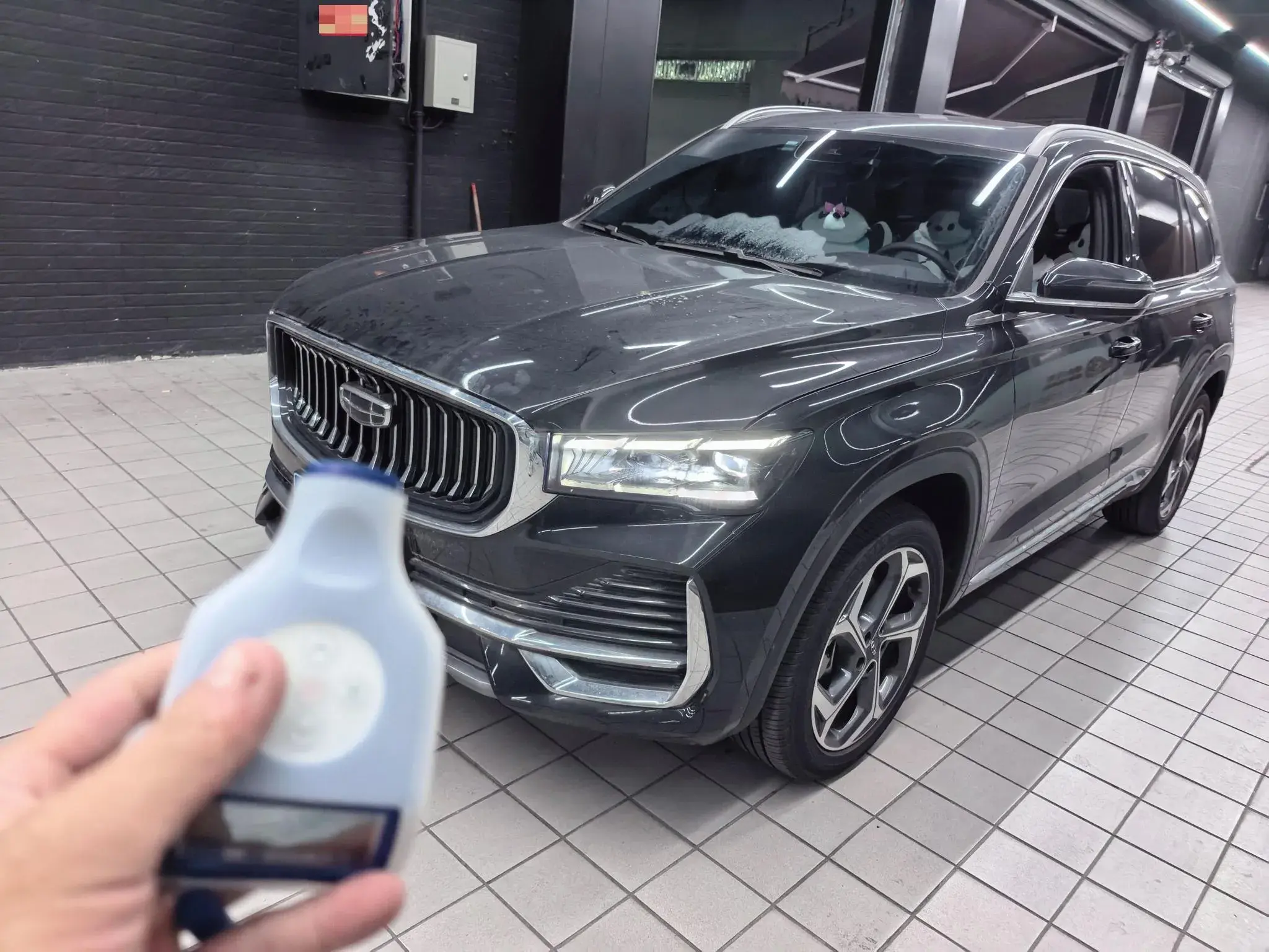 2024 GEELY MONJARO view 1