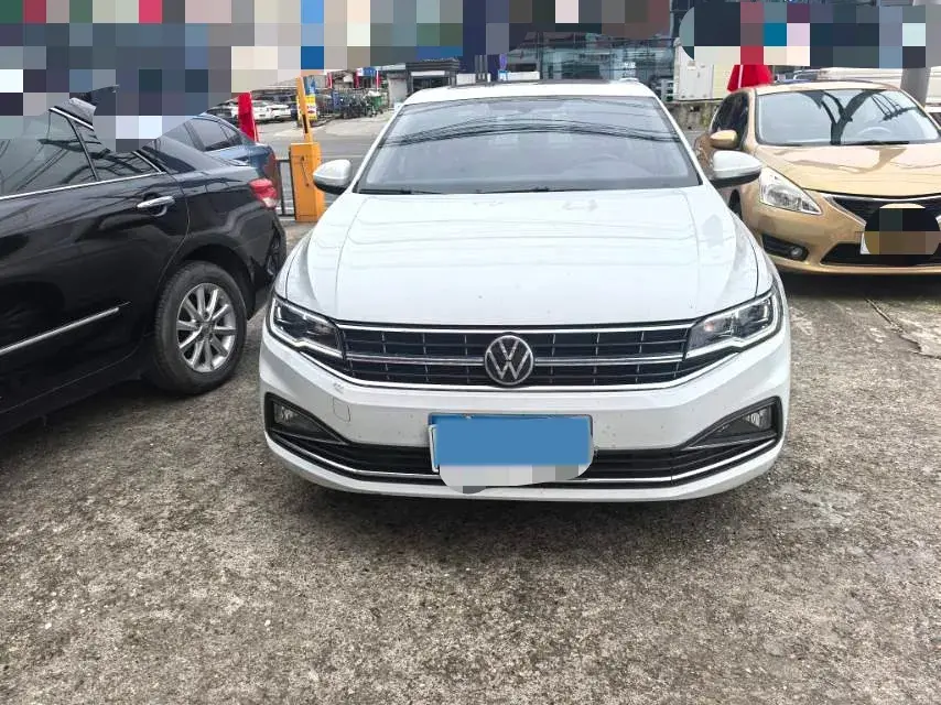 2021 VOLKSWAGEN BORA view 1