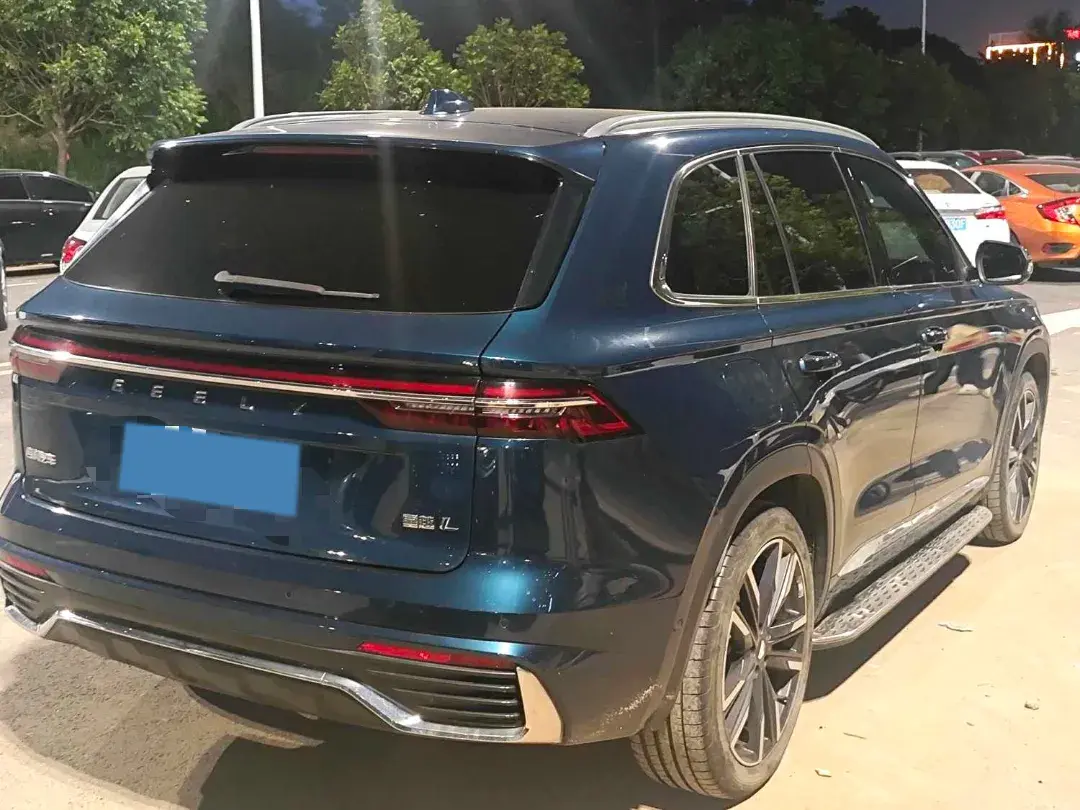 2021 GEELY MONJARO thumbnail 4