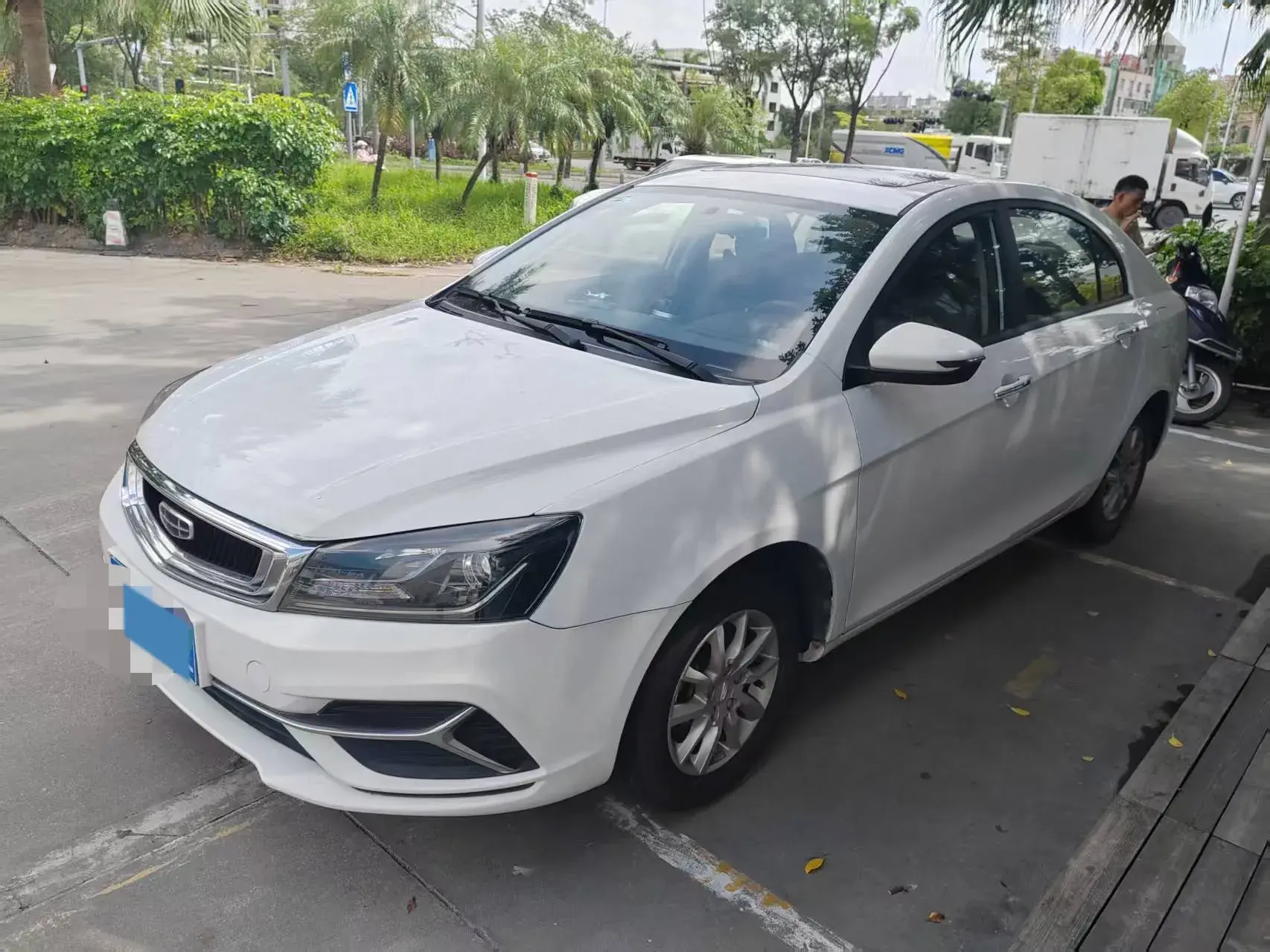 2020 GEELY EMGRAND view 1