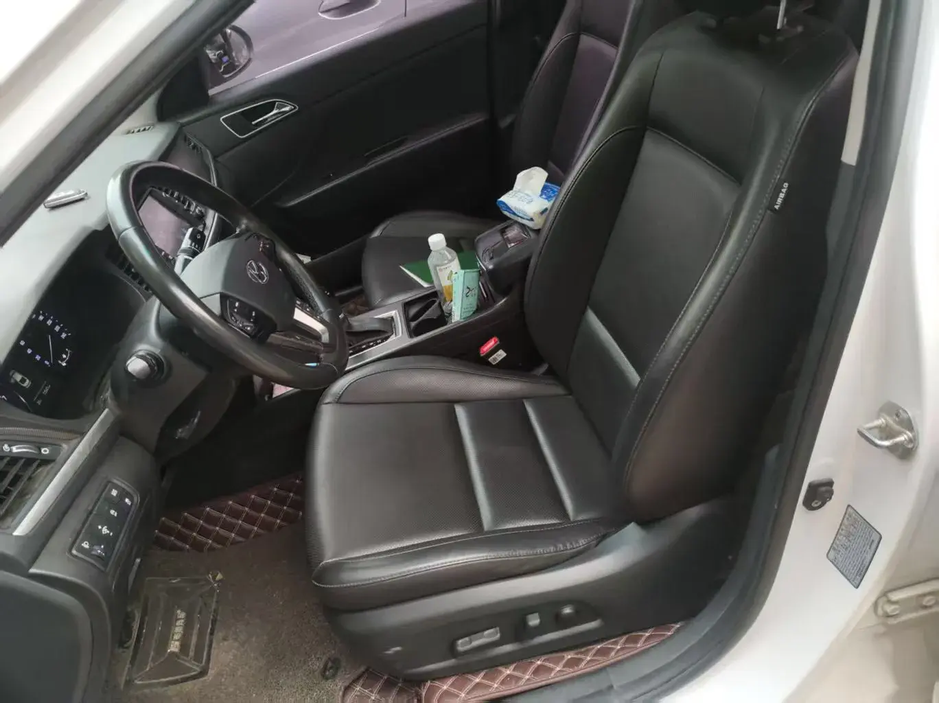 2017 HYUNDAI MISTRA thumbnail 3