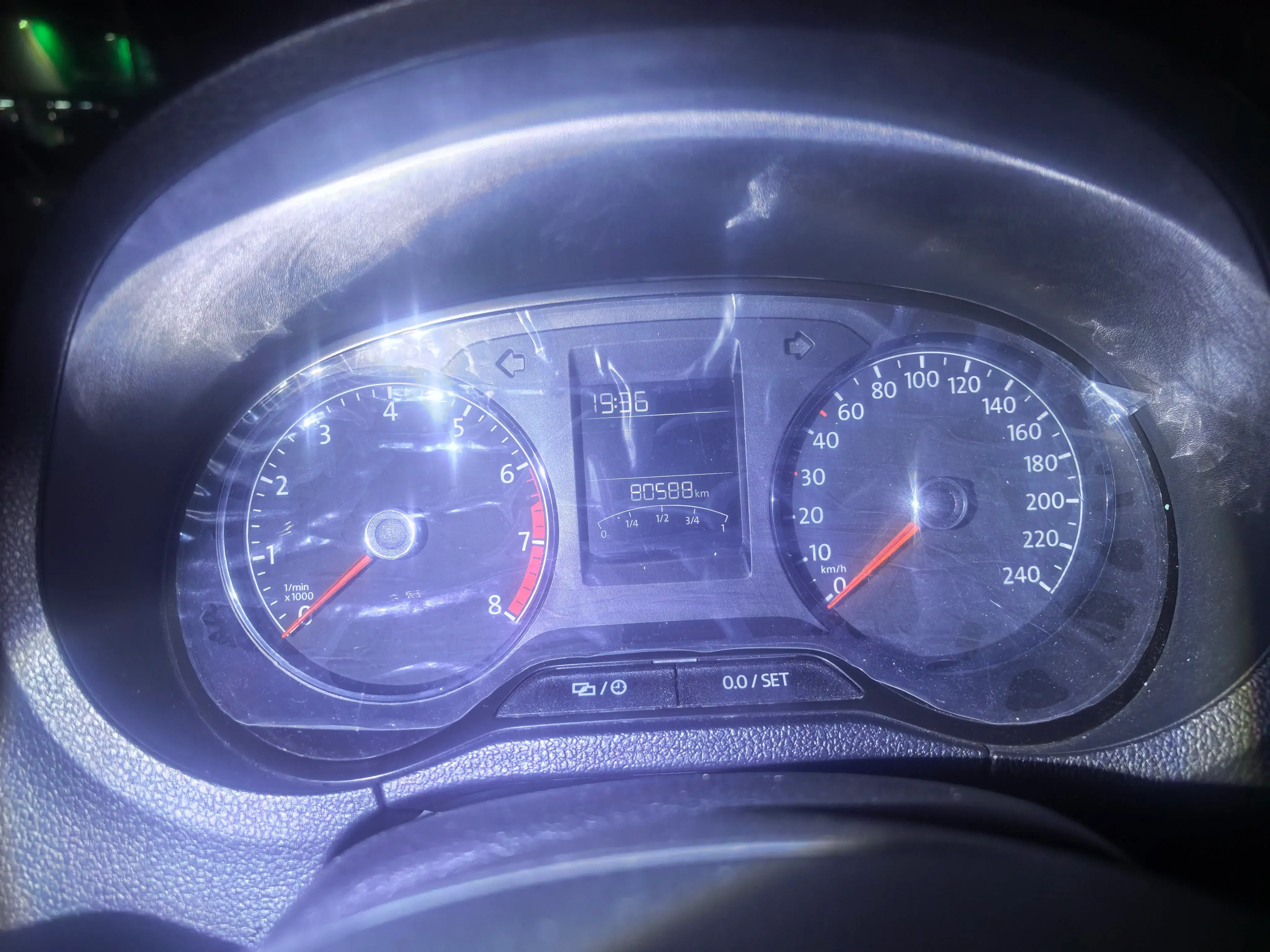 2018 VOLKSWAGEN POLO thumbnail 3