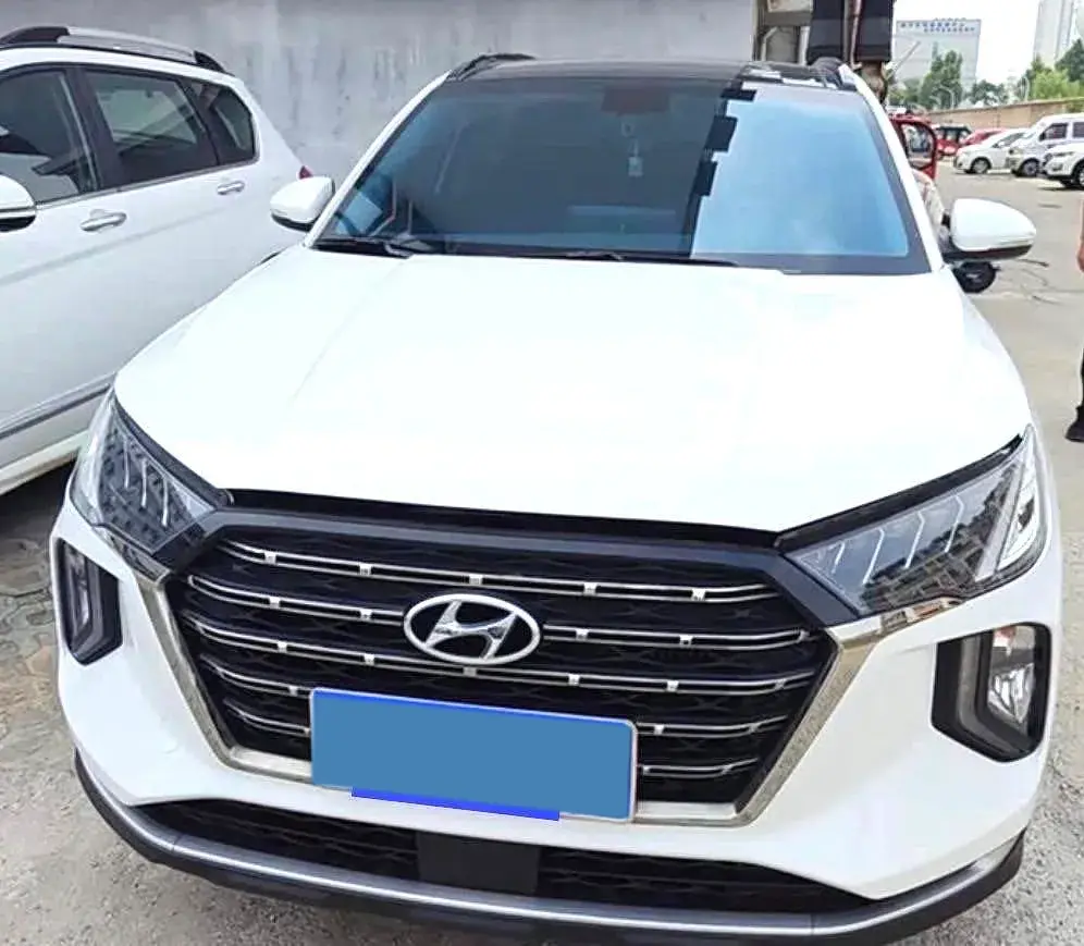 2020 HYUNDAI TUCSON thumbnail 3