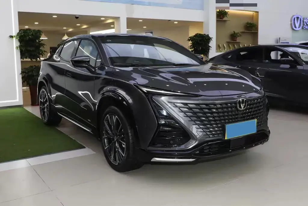 2023 CHANGAN UNI-T thumbnail 3