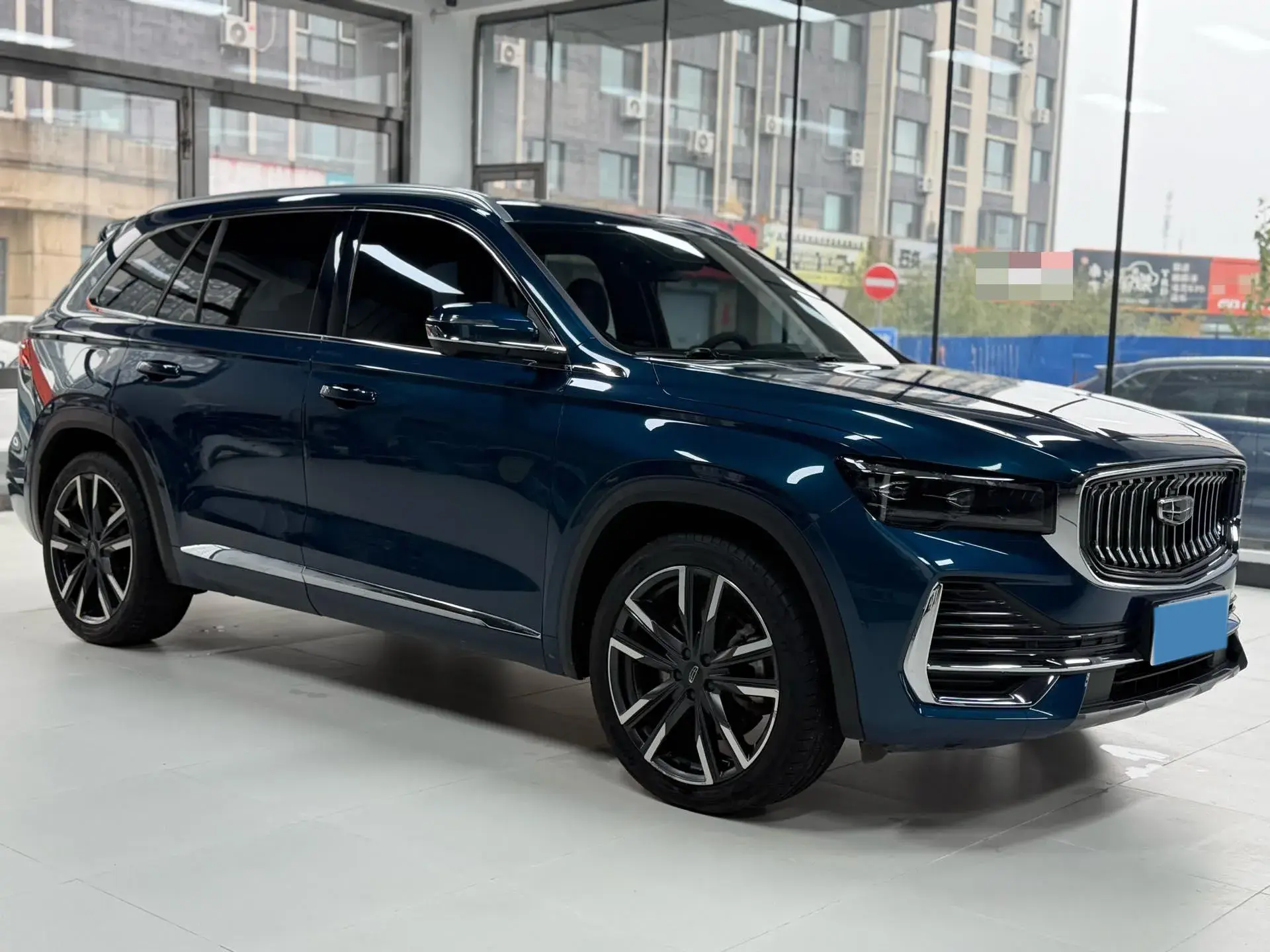 2021 GEELY MONJARO thumbnail 3