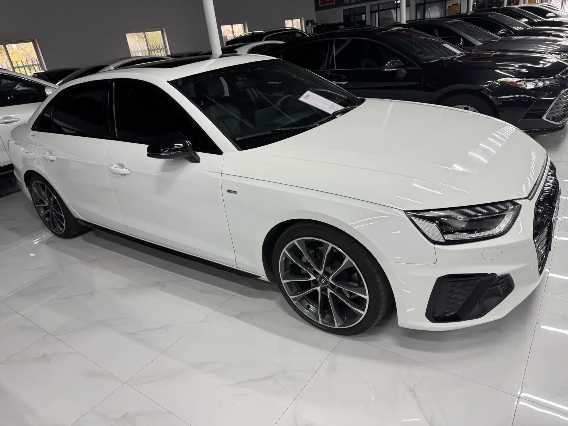 2022 AUDI A4L thumbnail 3