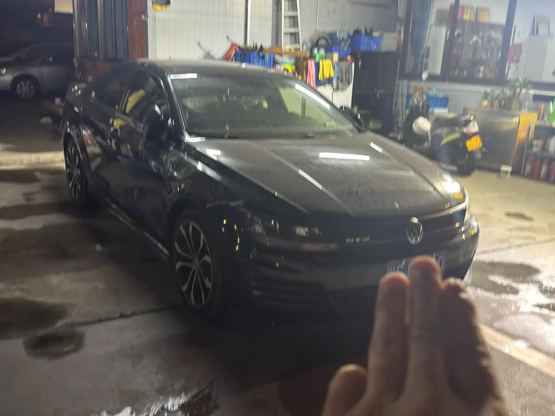 2017 VOLKSWAGEN LAMANDO thumbnail 2