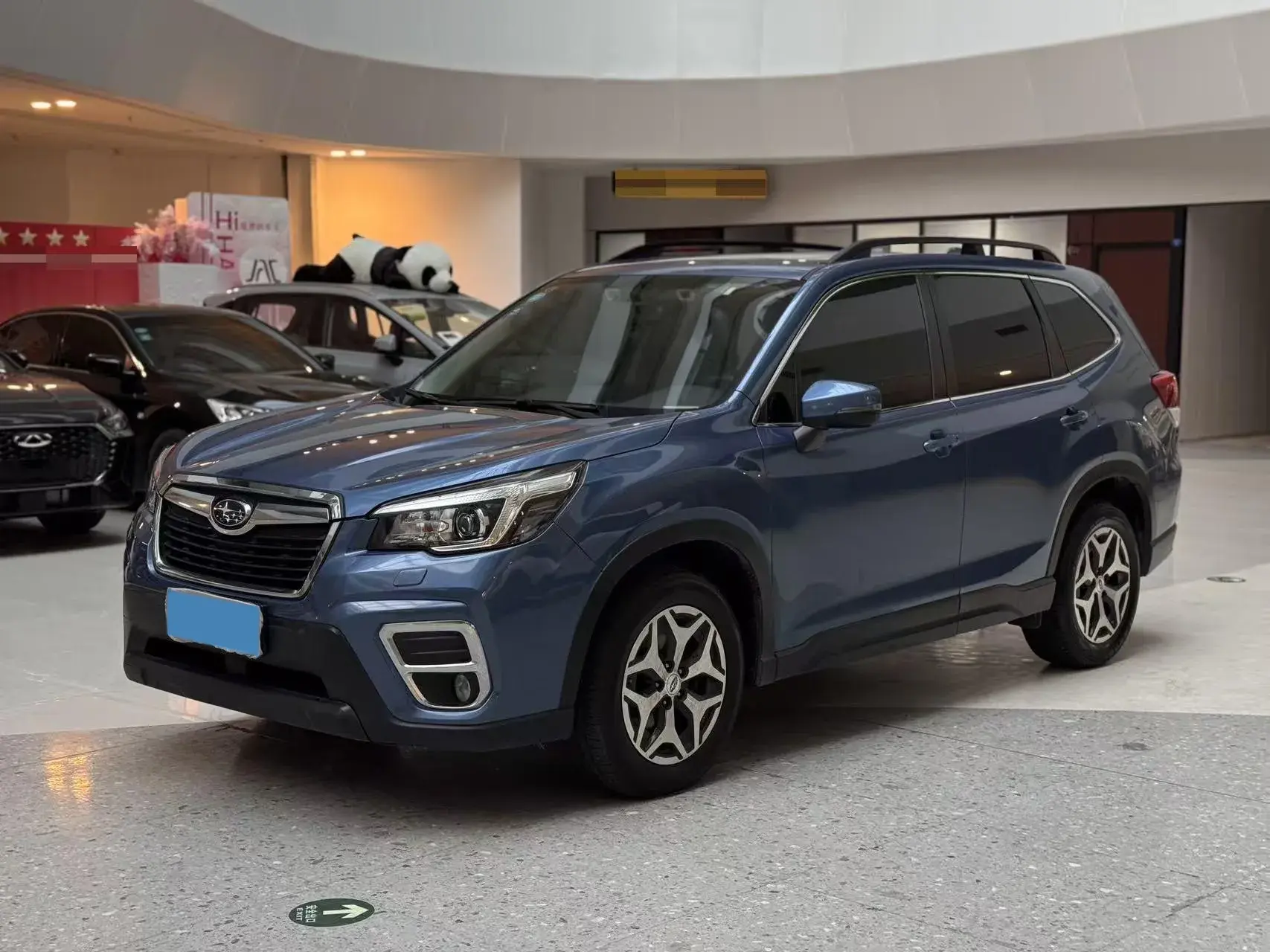 2021 SUBARU FORESTER view 1