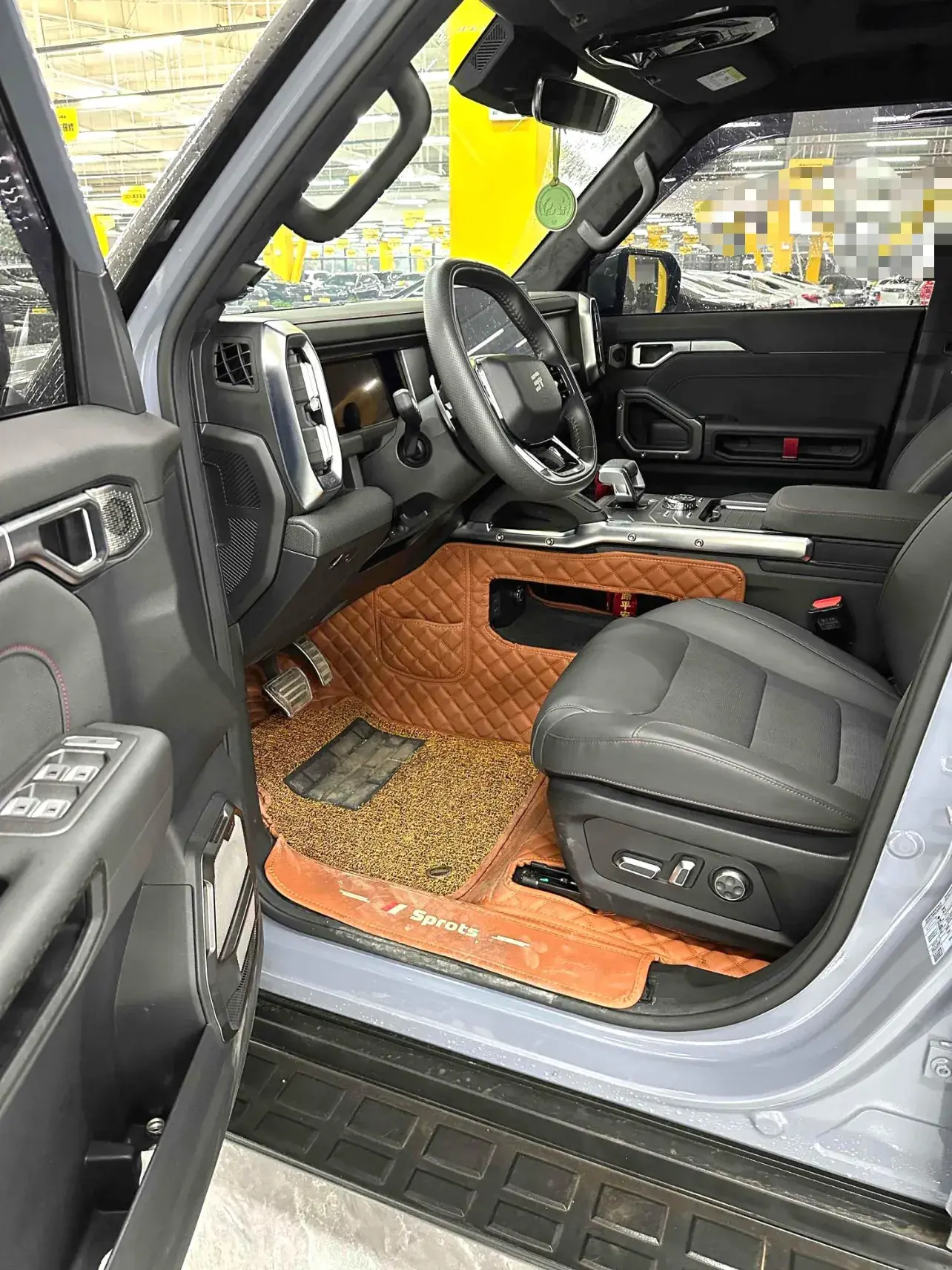 2023 JETOUR TRAVELLER thumbnail 4