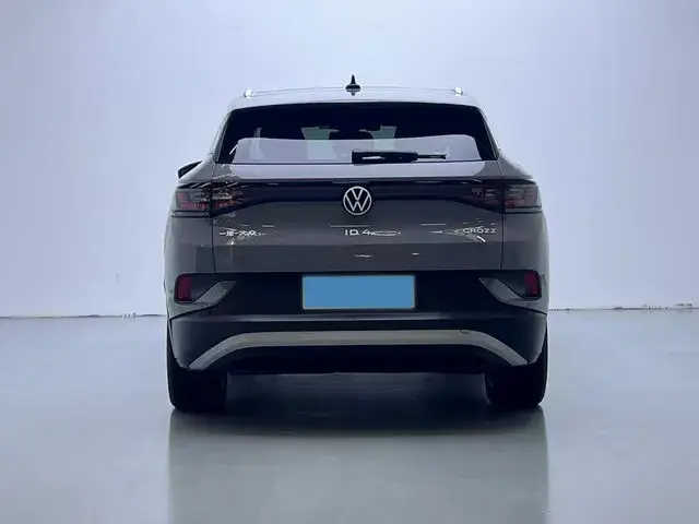 2024 VOLKSWAGEN ID.4 thumbnail 4