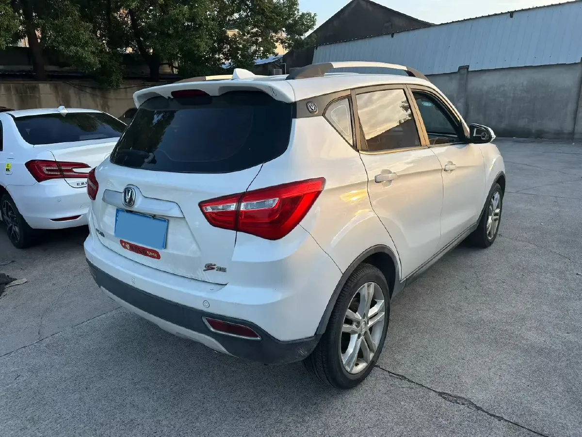 2017 ChangAn CS35 1.6L 125HP L4 5MT,autocango,china used car exporter,china ev exporter,chinese used car exporter,chinese used ev exporter