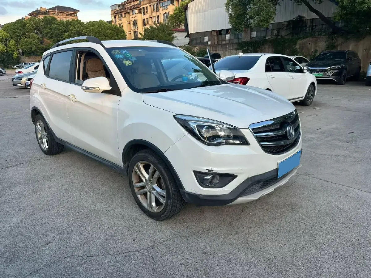 2017 ChangAn CS35 1.6L 125HP L4 5MT,autocango,china used car exporter,china ev exporter,chinese used car exporter,chinese used ev exporter
