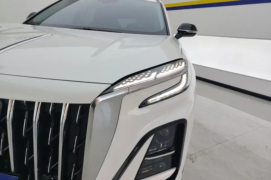 2024 HONGQI HS3 thumbnail 4