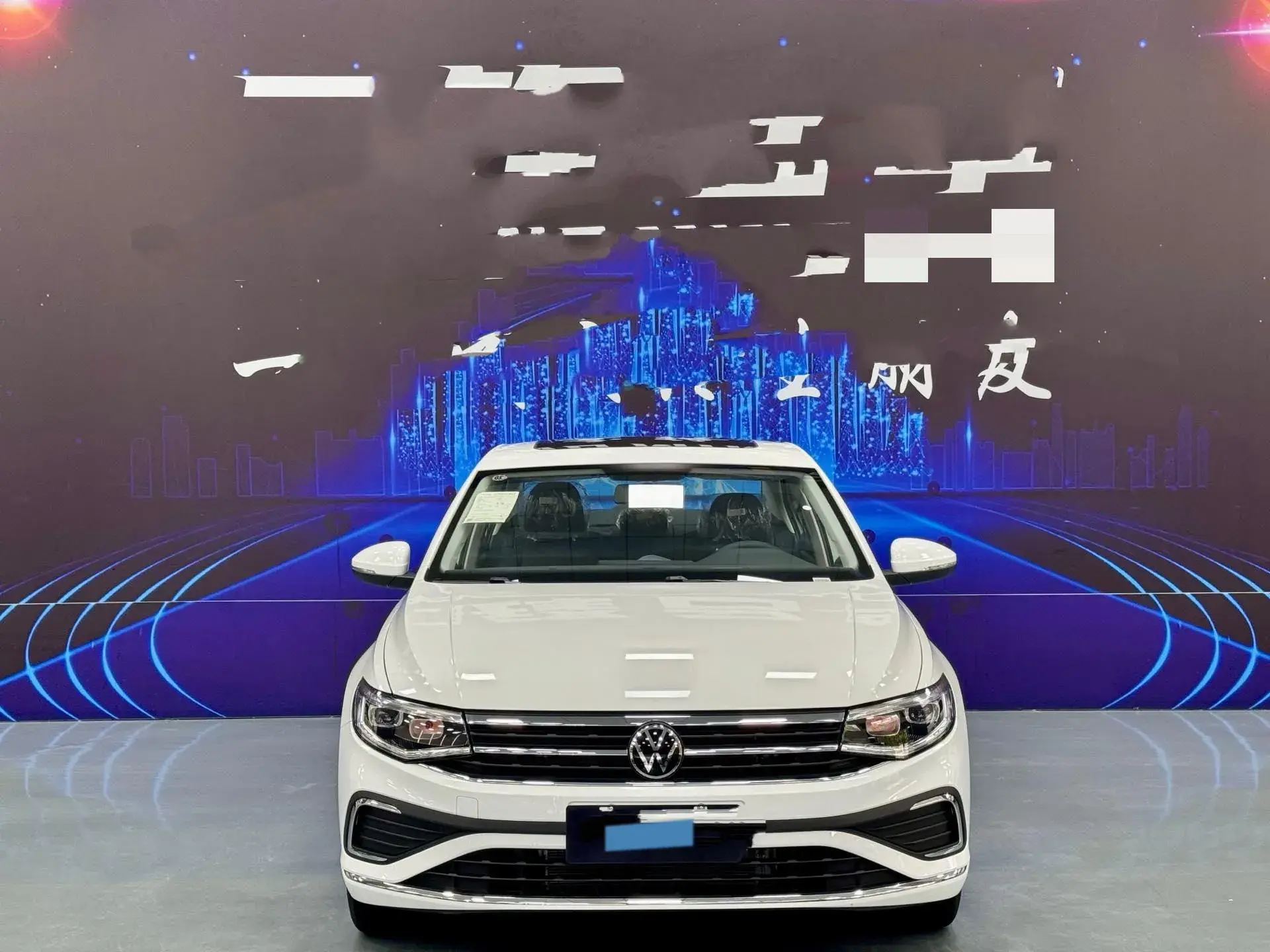 2025 VOLKSWAGEN BORA thumbnail 2