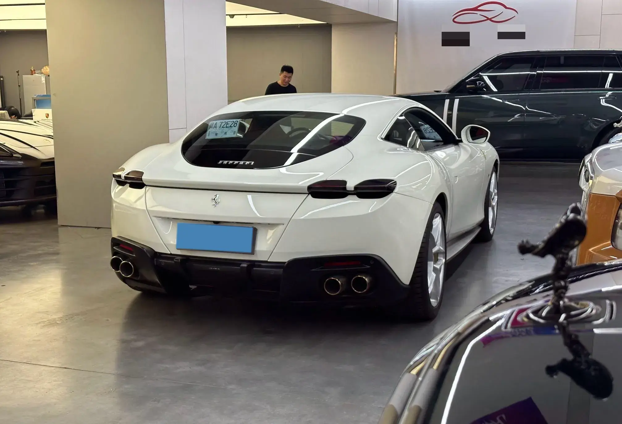 2020 FERRARI ROMA thumbnail 3