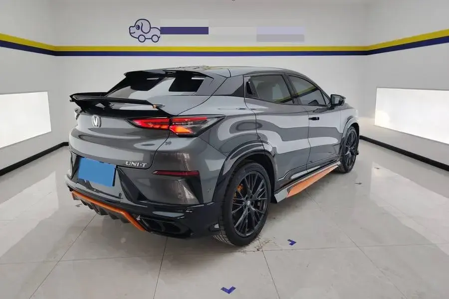 2023 CHANGAN UNI-T thumbnail 3