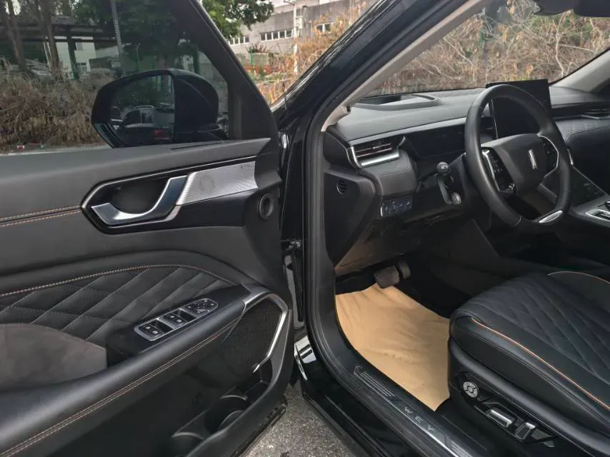 2022 WEY Latte DHT 1.5T 156HP L4 2DHT Hybrid,autocango,china used car exporter,china ev exporter,chinese used car exporter,chinese used ev exporter