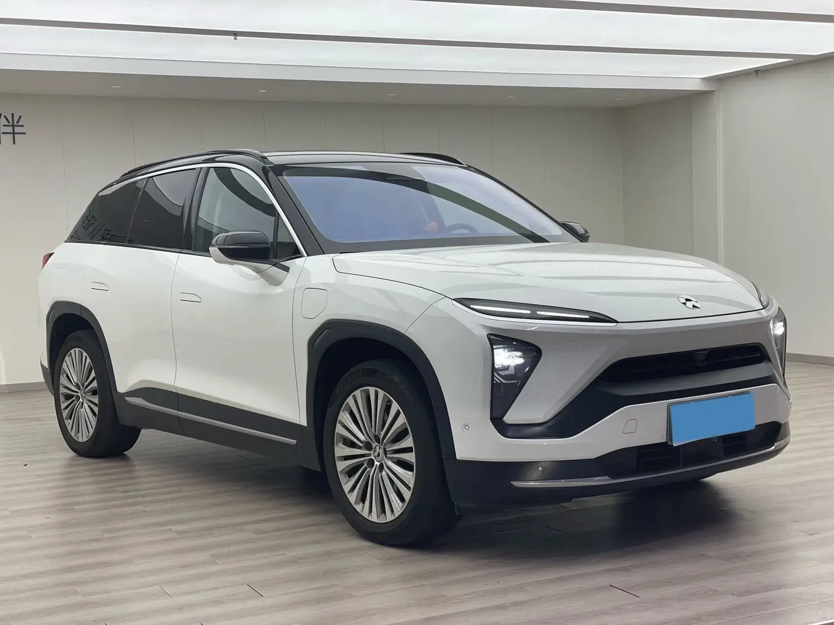 2020 NIO ES6 thumbnail 4