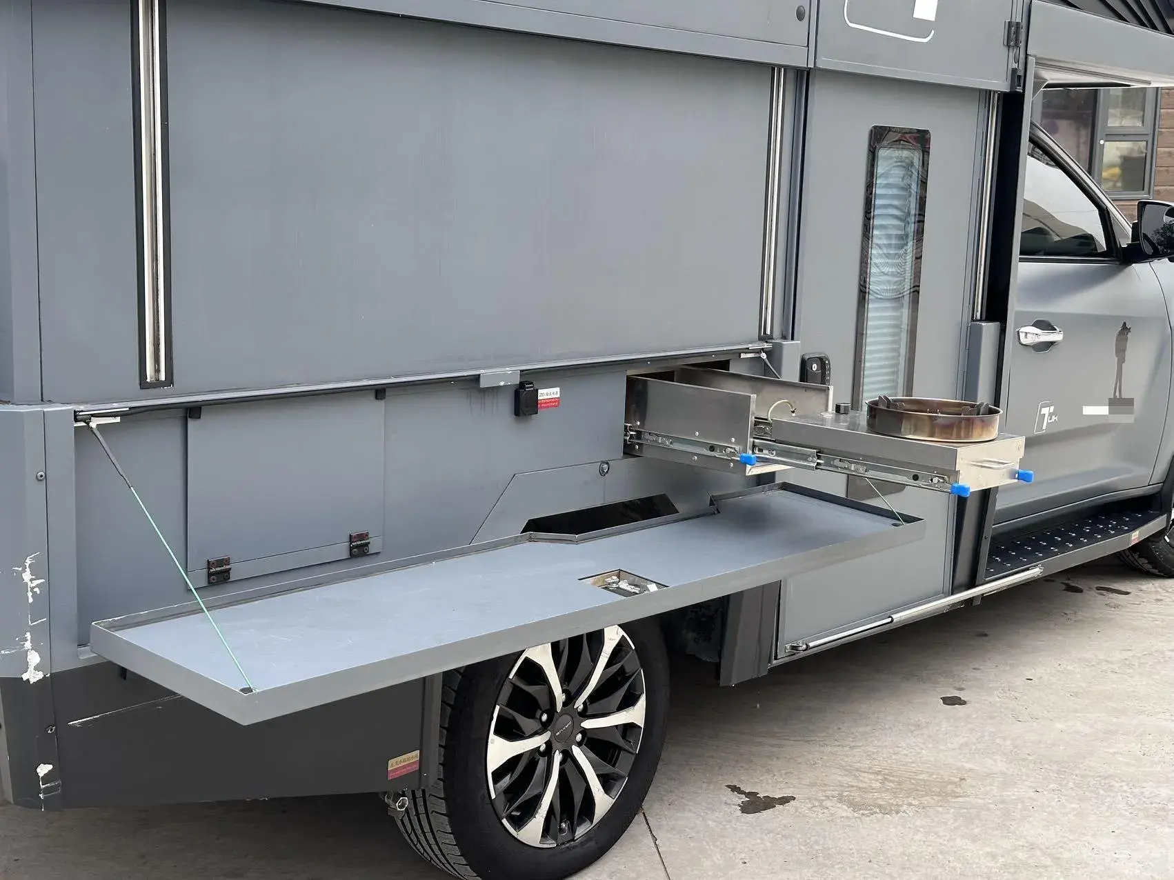 2021 MAXUS T70 thumbnail 3