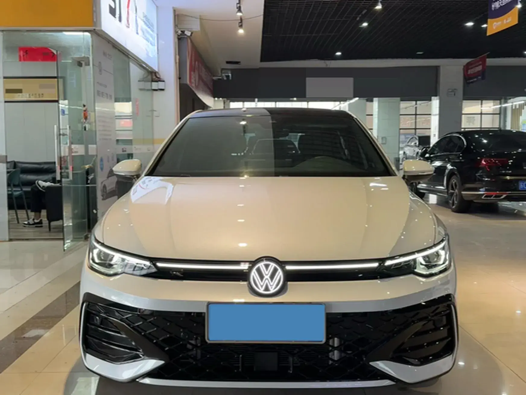 2025 VOLKSWAGEN GOLF thumbnail 2