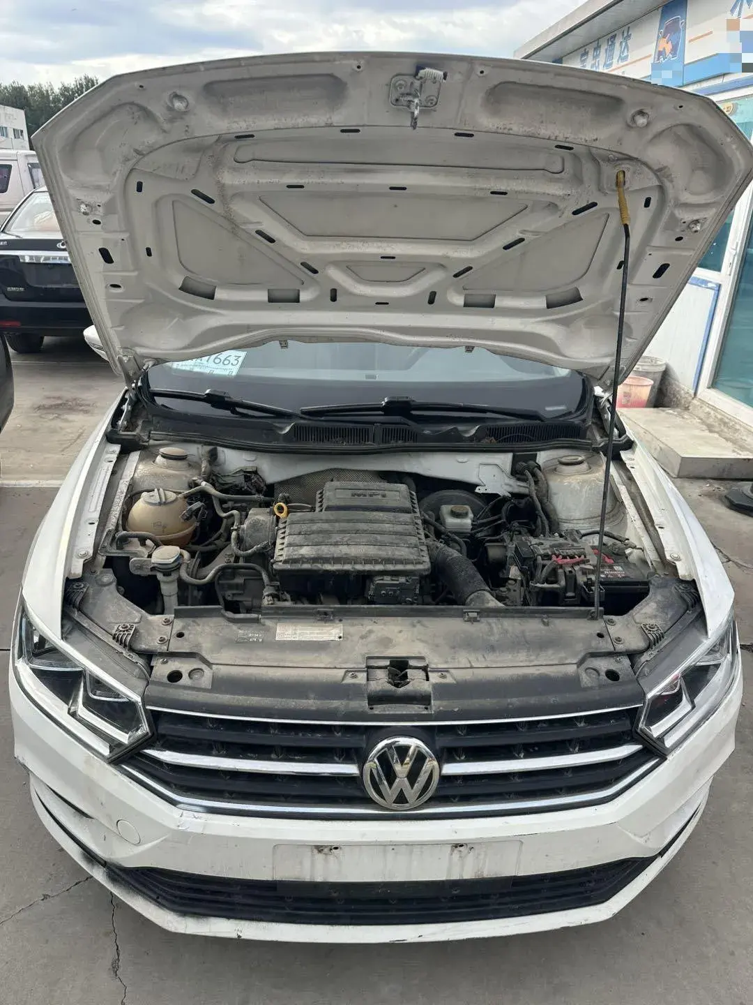 2018 VOLKSWAGEN BORA thumbnail 4