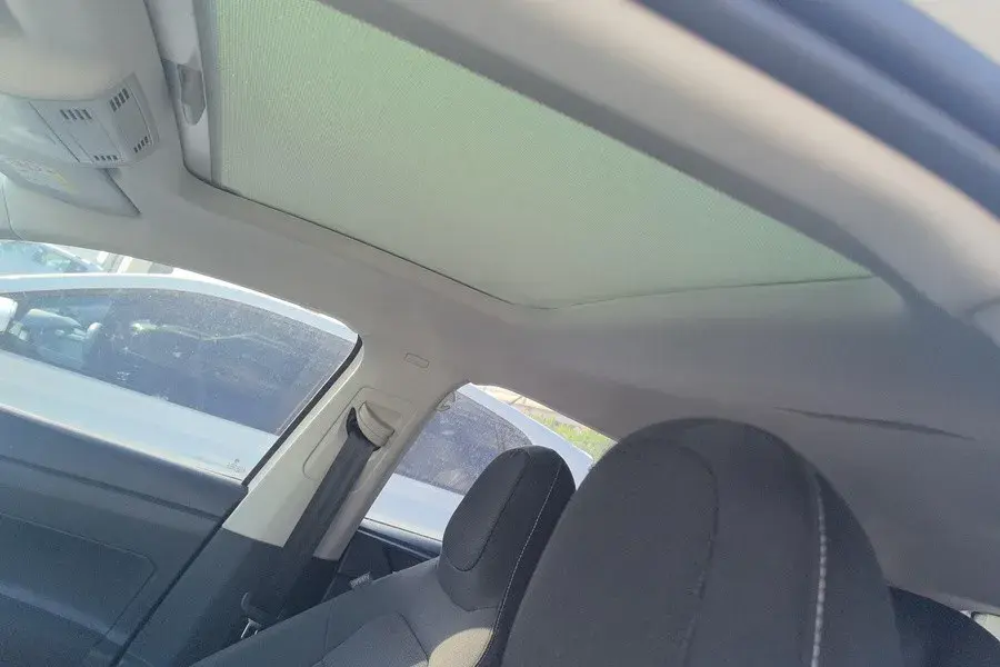 2021 VOLKSWAGEN POLO thumbnail 4