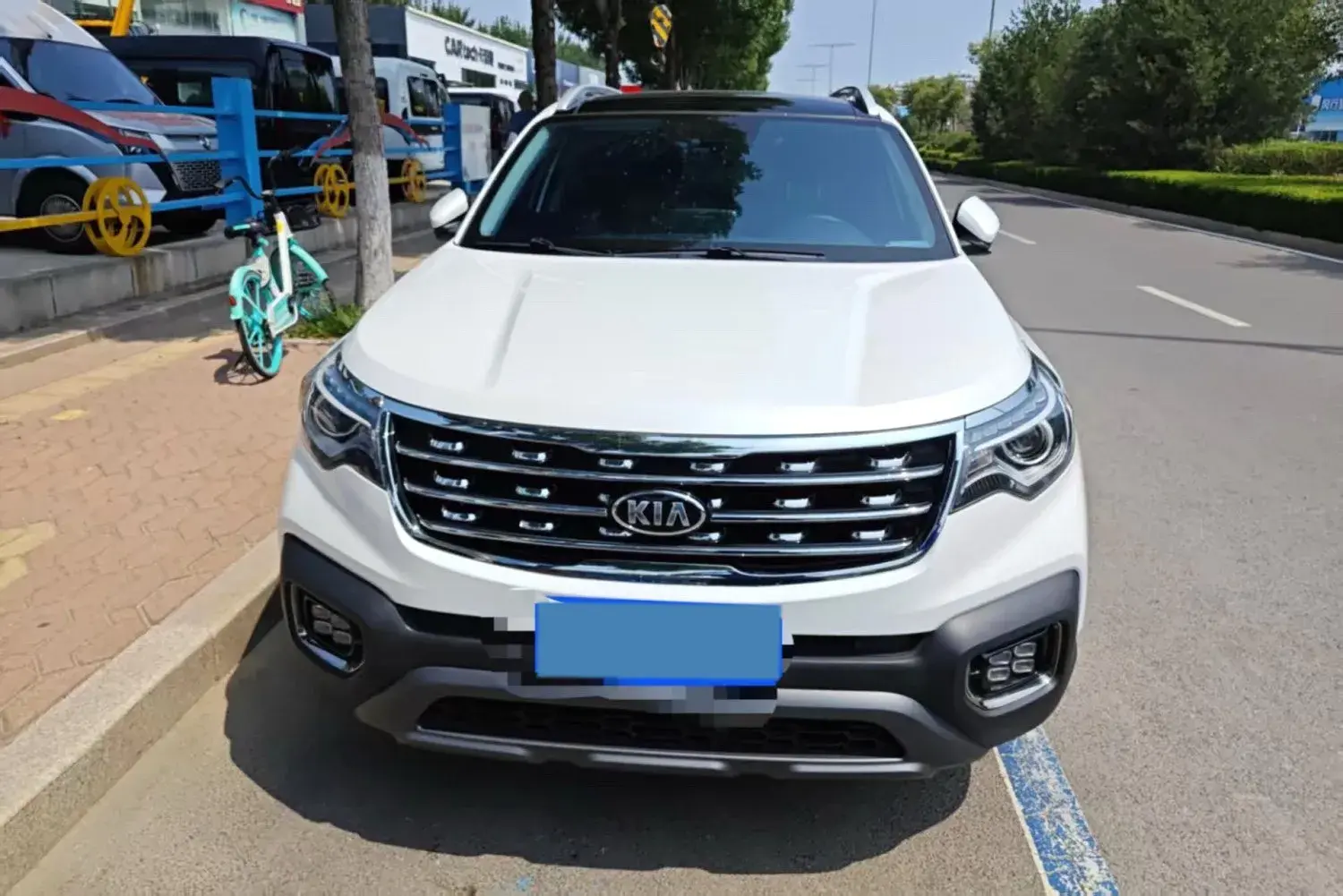 2019 KIA SPORTAGE thumbnail 2