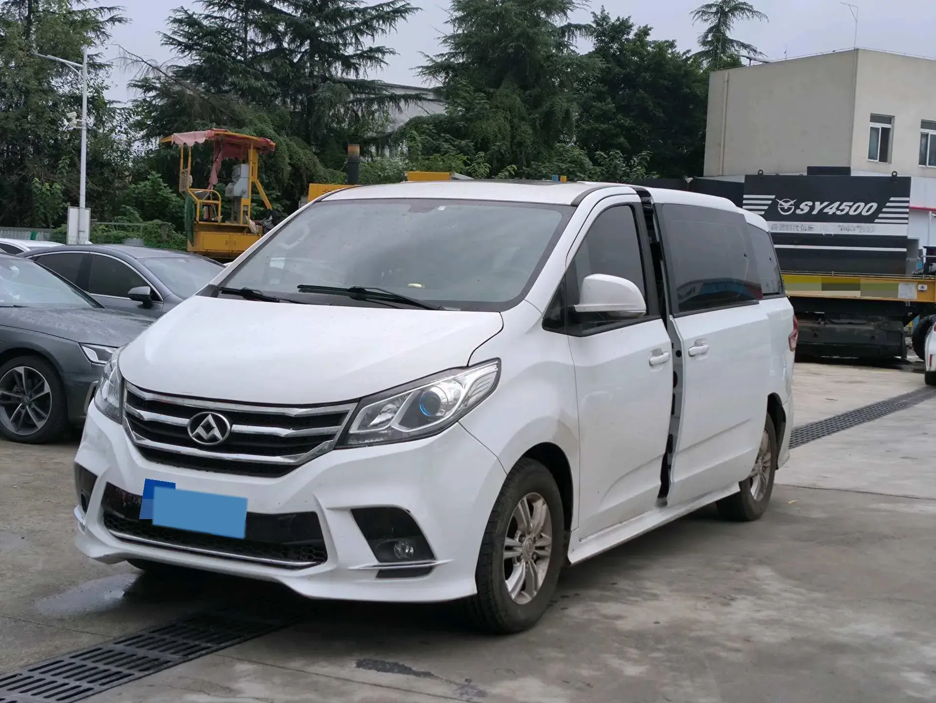 2019 MAXUS G10 view 1