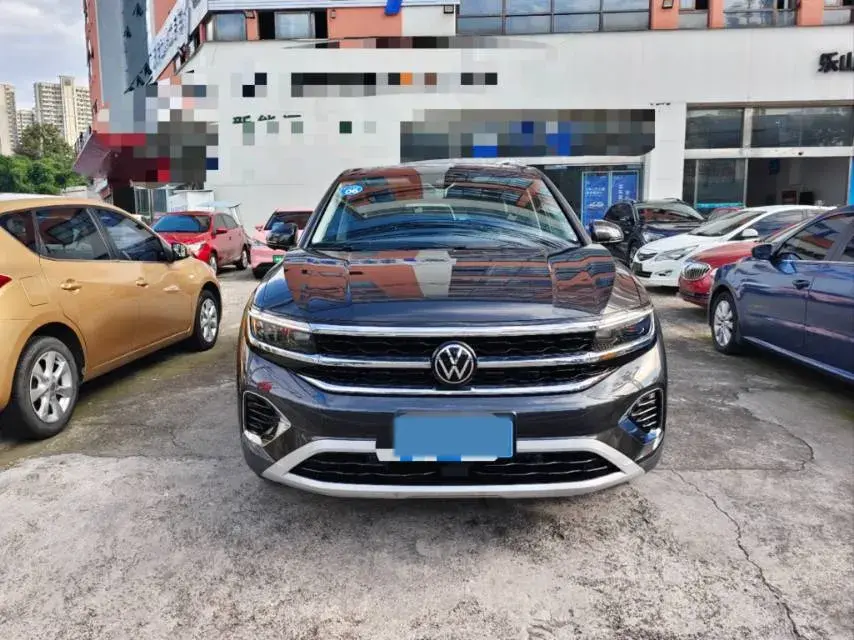 2023 VOLKSWAGEN TALAGON thumbnail 2