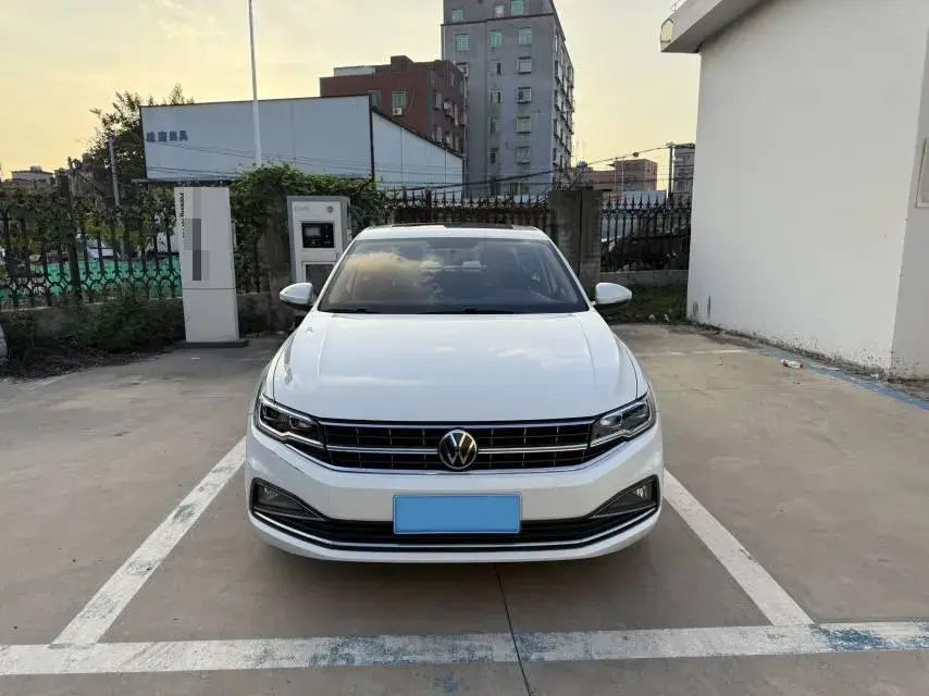 2020 VOLKSWAGEN BORA thumbnail 2