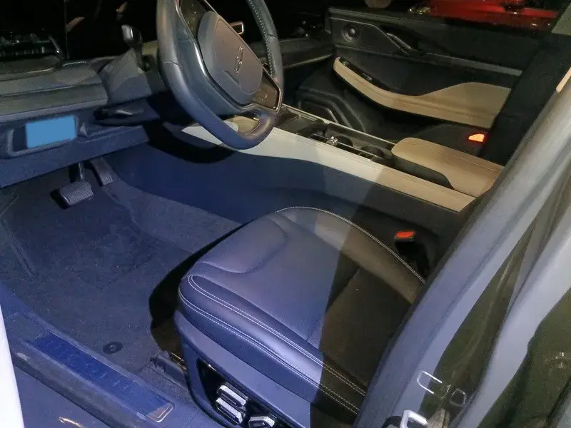 2022 LINCOLN Z thumbnail 2