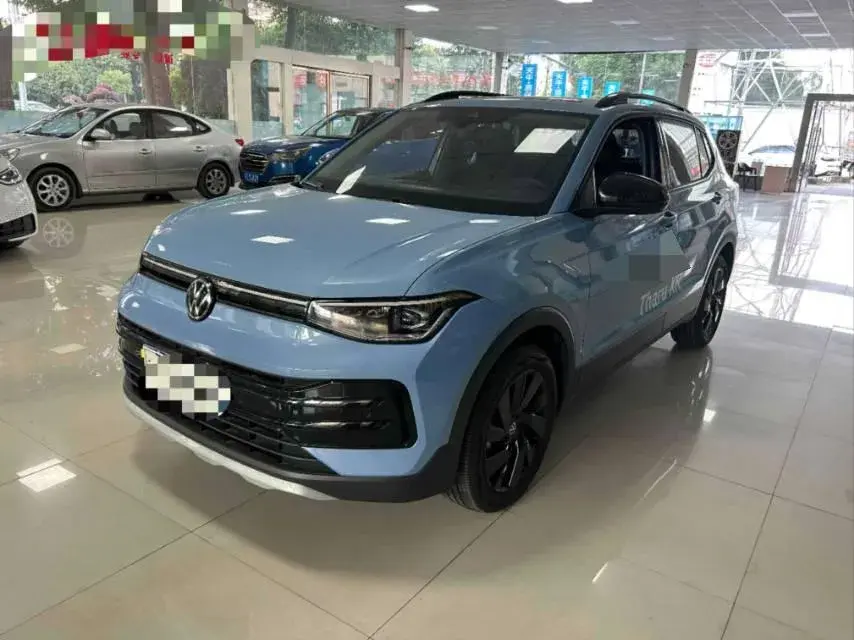 2025 VOLKSWAGEN THARU view 1