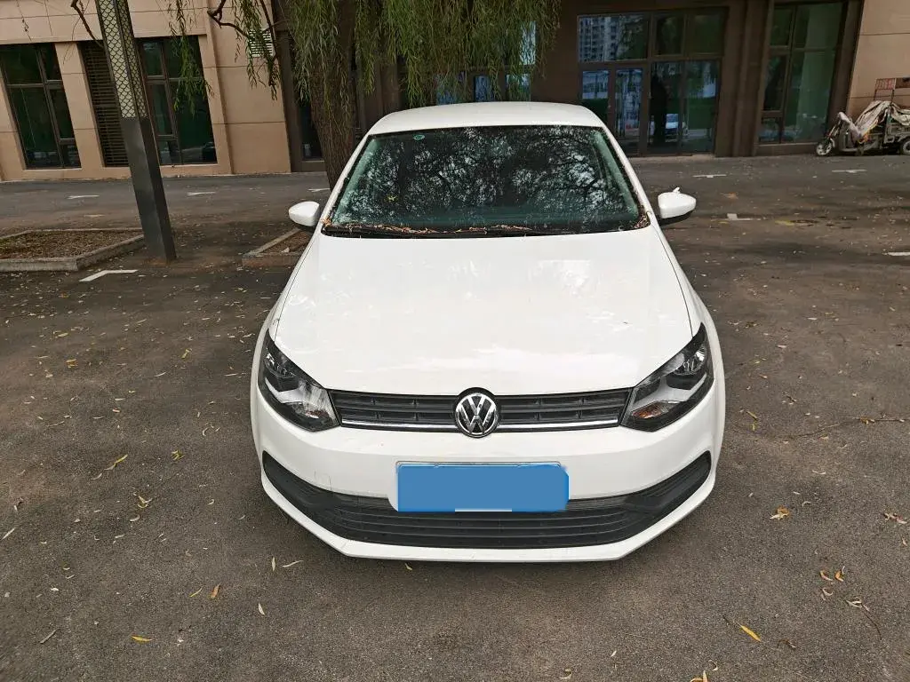 2018 VOLKSWAGEN POLO thumbnail 3