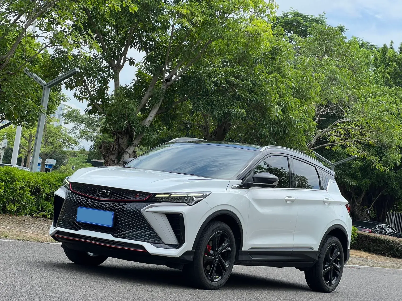 2022 GEELY COOLRAY view 1