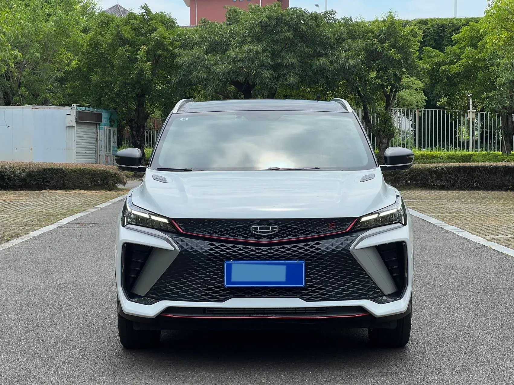 2022 GEELY COOLRAY thumbnail 2