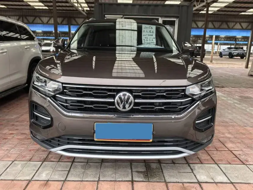 2019 VOLKSWAGEN TAYRON thumbnail 2