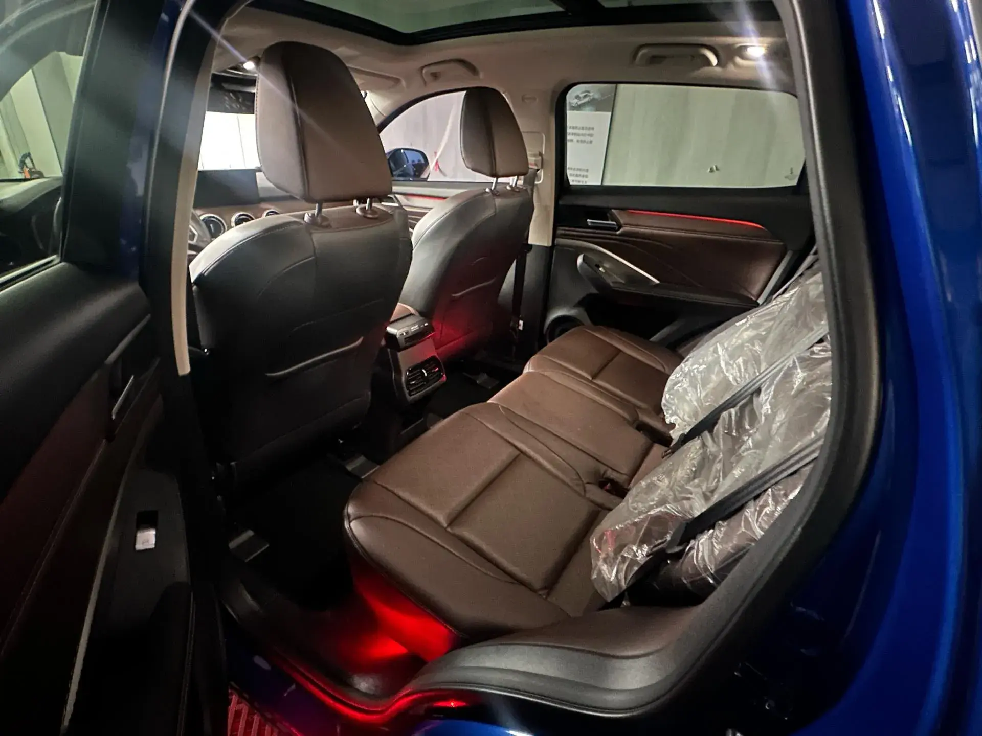 2018 WEY VV6 thumbnail 4