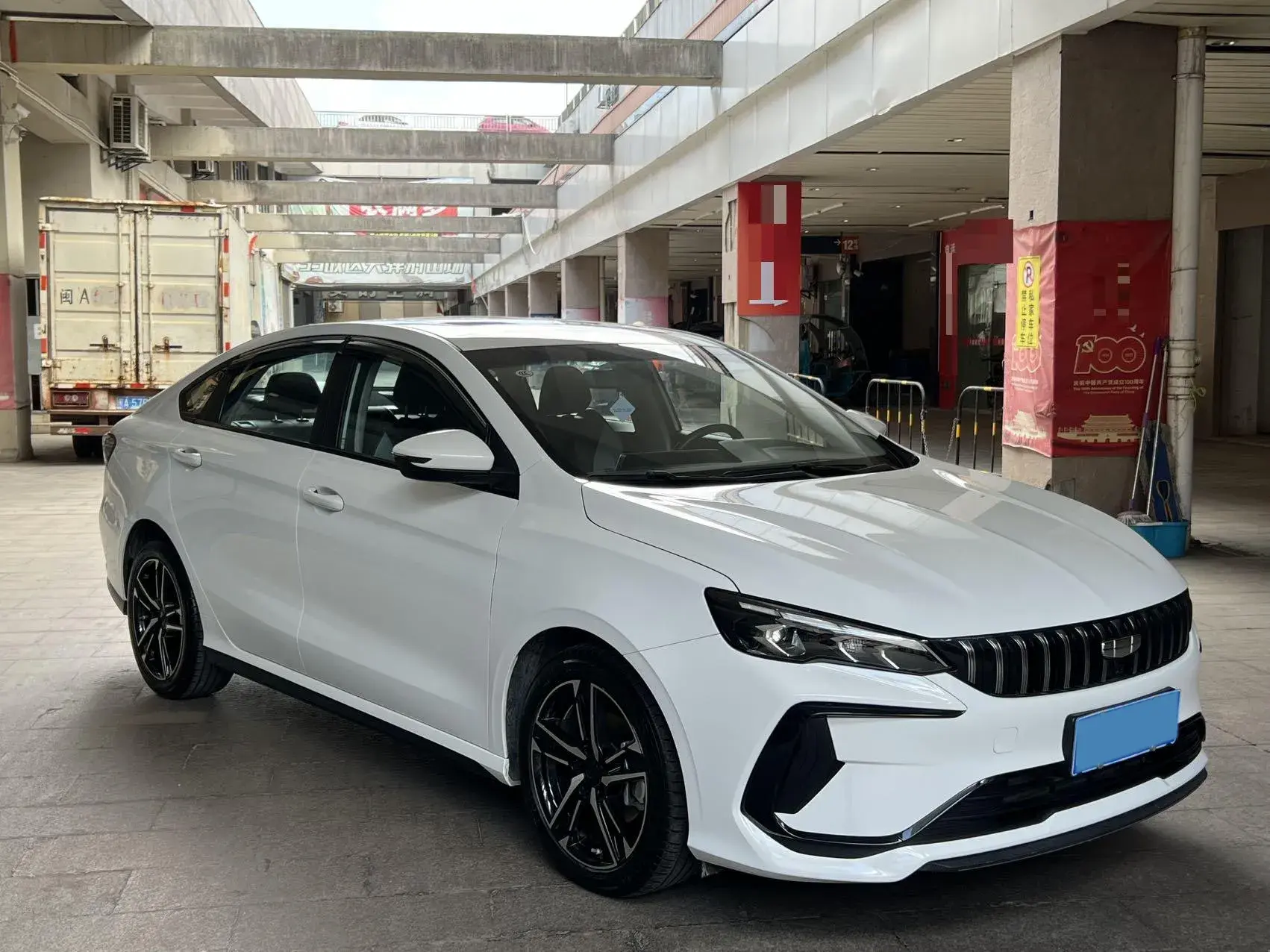 2024 GEELY BINRAY thumbnail 3