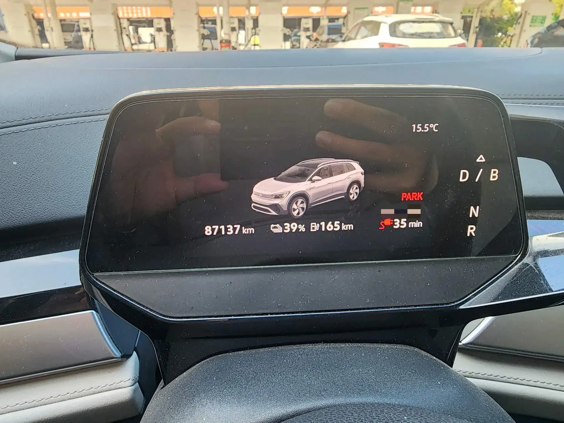 2021 VOLKSWAGEN ID.6 thumbnail 3