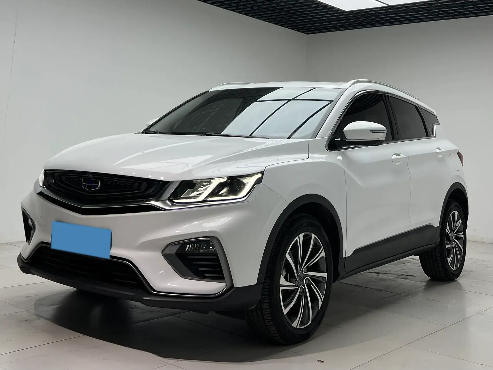 2019 GEELY COOLRAY view 1