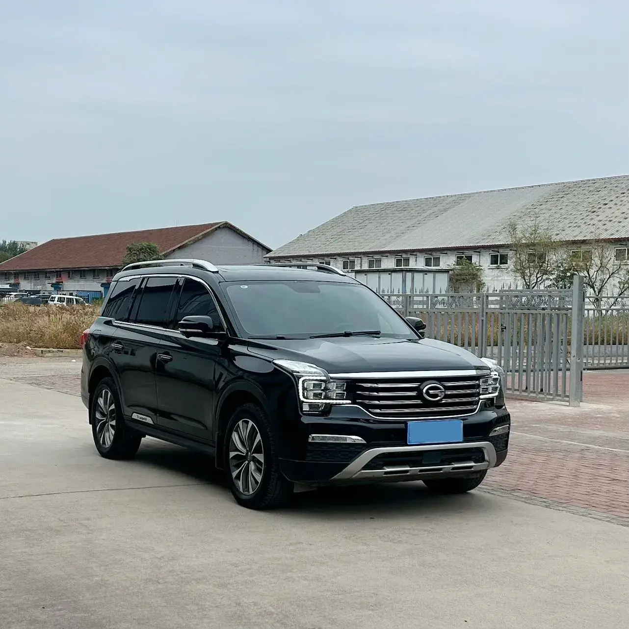 2019 GAC TRUMPCHI thumbnail 3